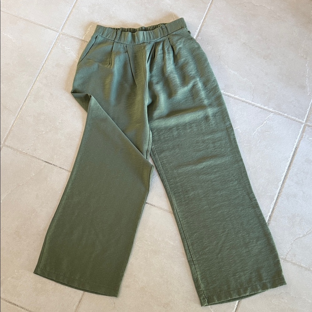 Perry Women's Olive Wide Leg Pants
